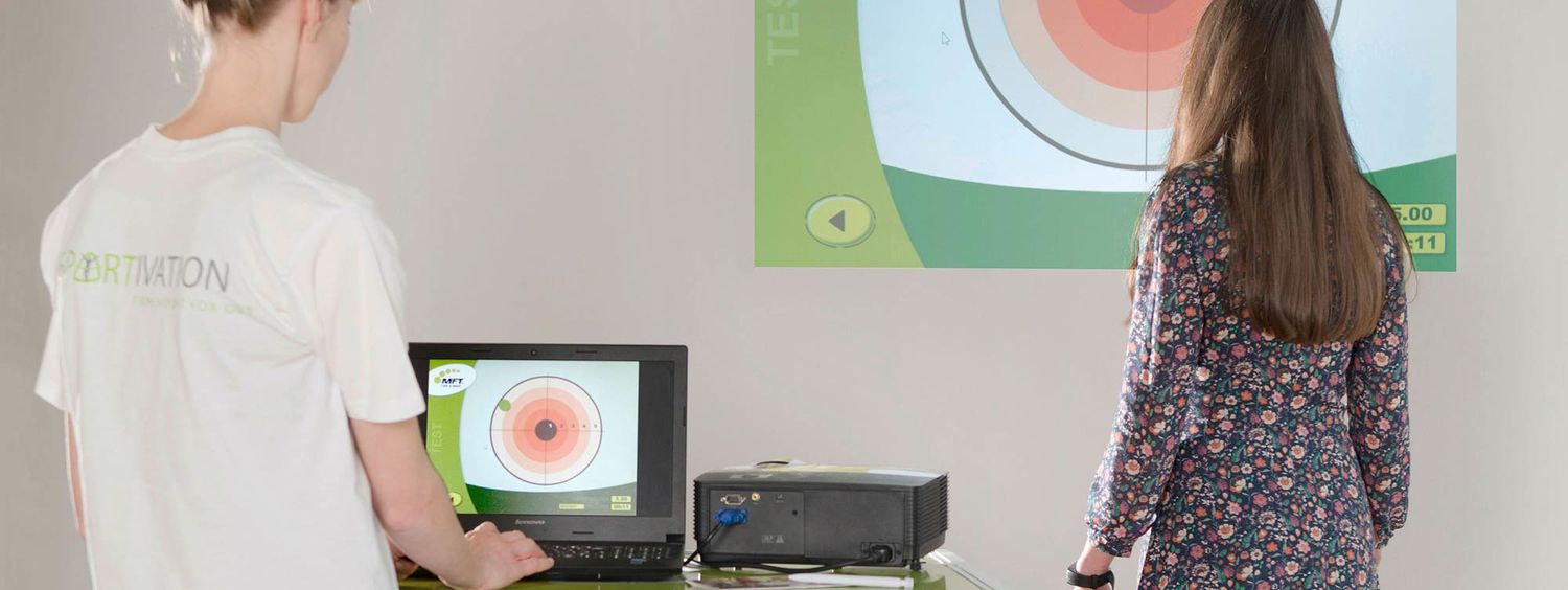 Gesundheits-Checks für Mitarbeiter vor Ort - Koordinationstest mit der Challenge Disc